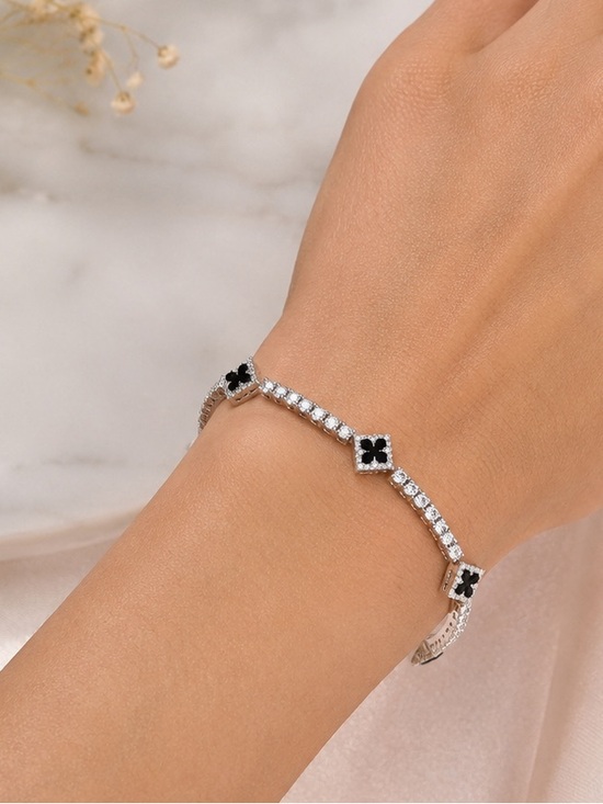 Jewelry - ✨ Lucky Clover Iced-Out Tennis Bracelet | 4mm CZ Chain | Black Enamel Clover 🖤✨